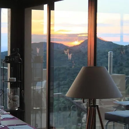 Le Niobel 3* Belgodere (Corsica)