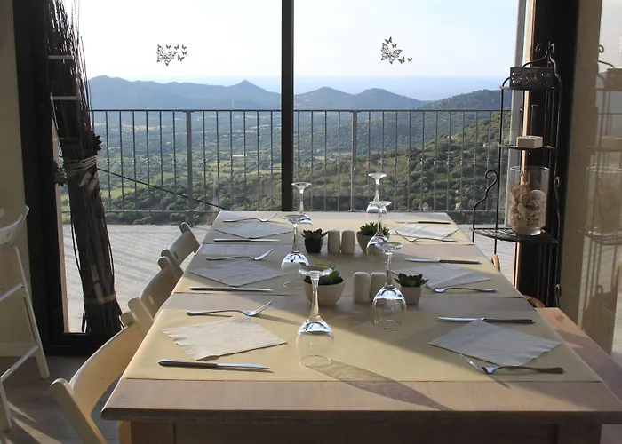 Le Niobel Hotel 3*