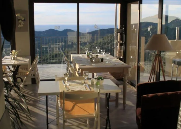 Le Niobel - De Charme 3*